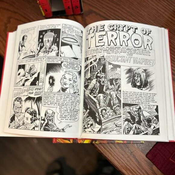The Complete Vault of Horror Hardcover Set - Picture 8 of 8